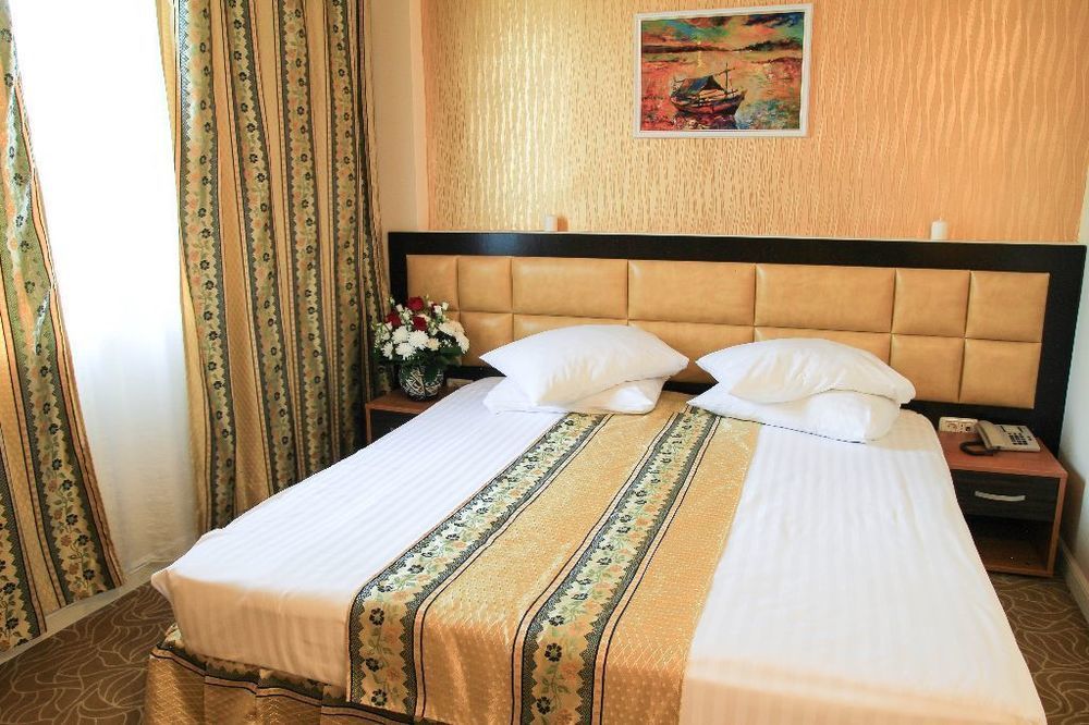 Best Western Hotel Lev Or I 布加勒斯特 外观 照片