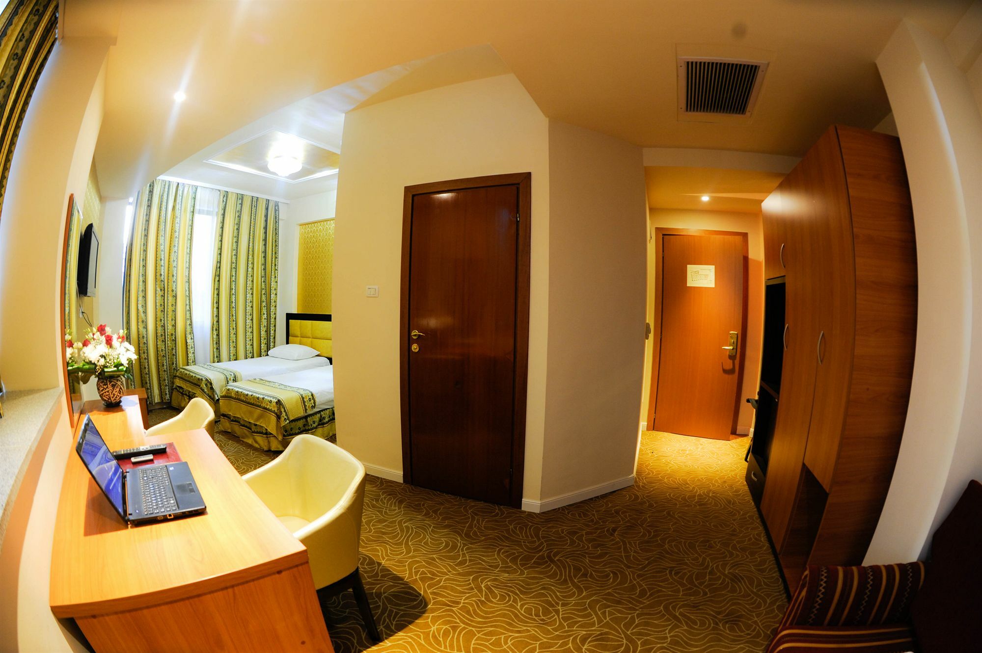 Best Western Hotel Lev Or I 布加勒斯特 外观 照片