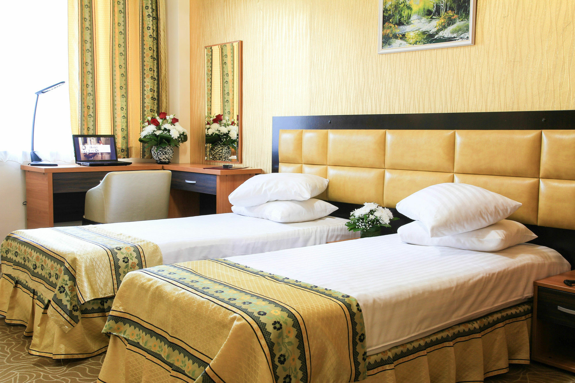 Best Western Hotel Lev Or I 布加勒斯特 外观 照片